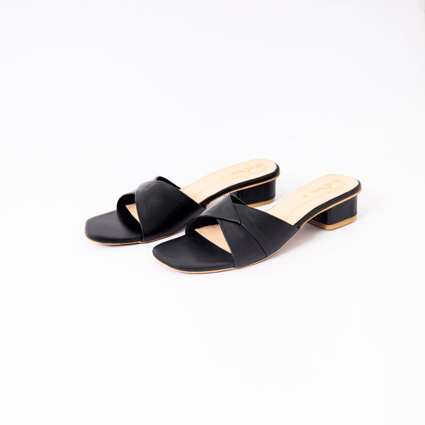 Aveline™ Black Cross Strap AV011